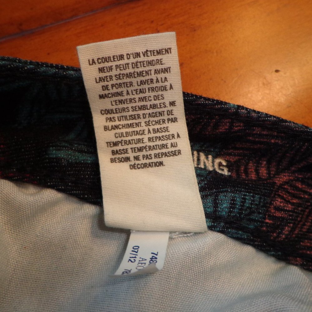 American Eagle Outfitters Stretch Jeggings 4 Leaf/Feather Multicolored Zip Leg - Picture 15 of 16